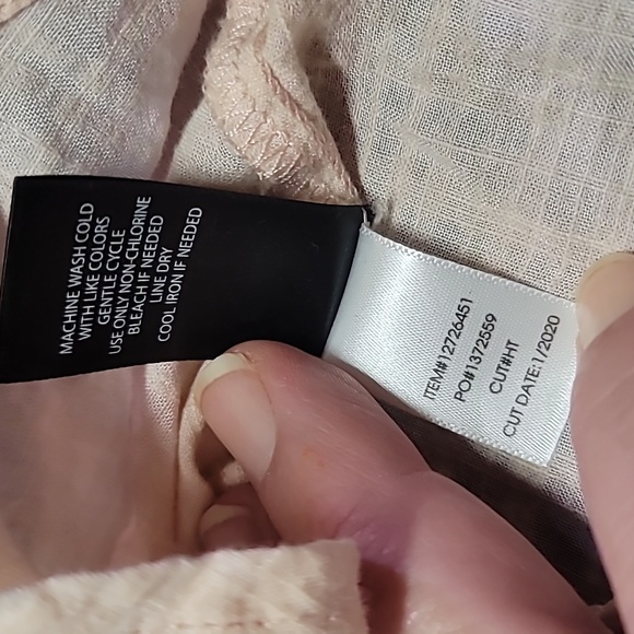 TORRID Beachy Shirt Women's Peach Blush Button Down Relaxed Size 4 (26/28) - Picture 6 of 9